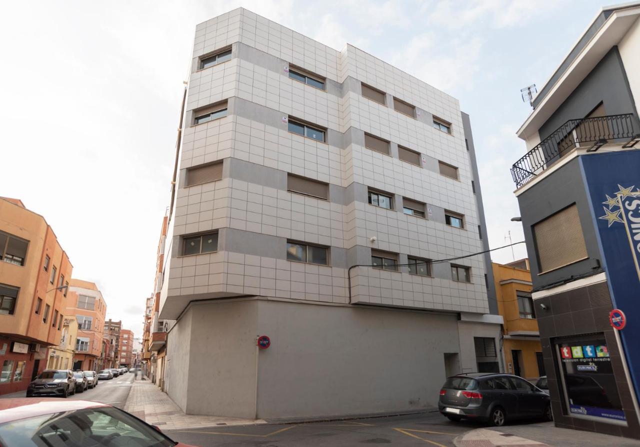 Nuevo Y Moderno Apartamento Con Aire Acondicionado - El Cid 4 บูร์เรียนา ภายนอก รูปภาพ